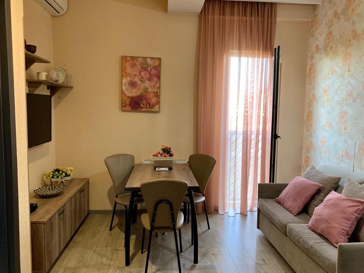 טביליסי Lech Kachinski Apartment 3 מראה חיצוני תמונה